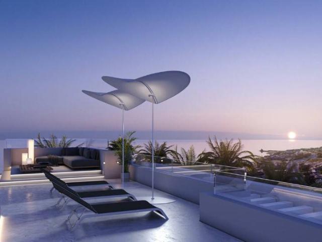 Ático en venta en Barriada Islas Canarias, Costa del Sol Occidental