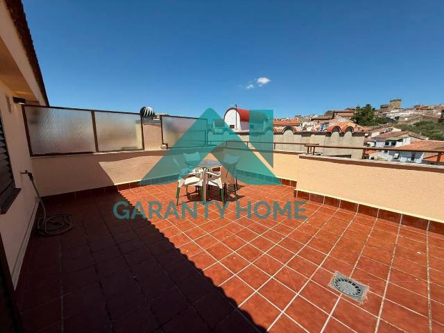 Ático en venta en Santiago, Cáceres