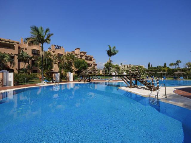 Ático en venta en Barriada Islas Canarias, Costa del Sol Occidental