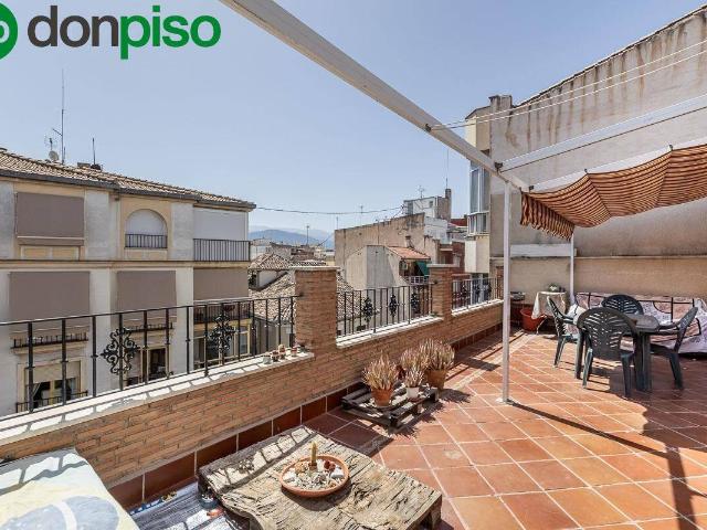 Ático en venta en Granada, Centro - Sagrario