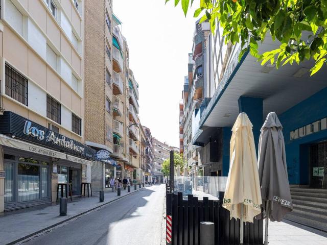 Ático en venta en Granada, Centro - Sagrario