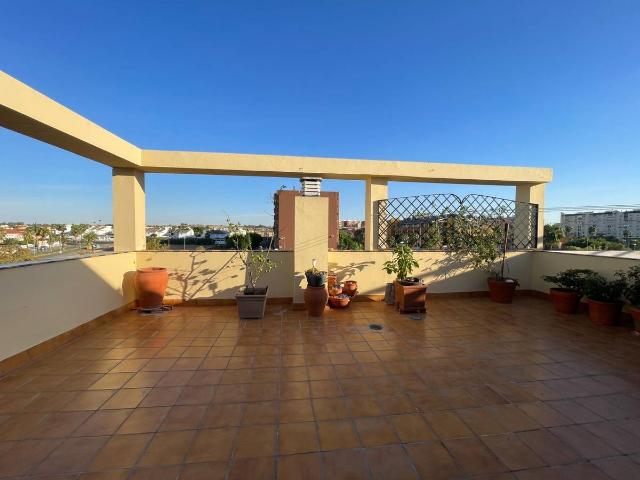 Ático en venta en Dos Hermanas, Sevilla