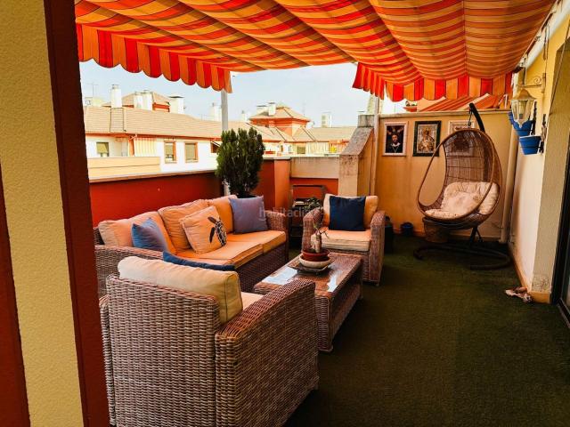 Ático en venta en Distrito Centro, Córdoba