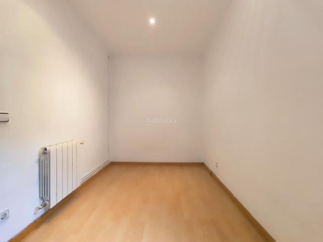 Ático en venta en Almeda, Cornellà De Llobregat