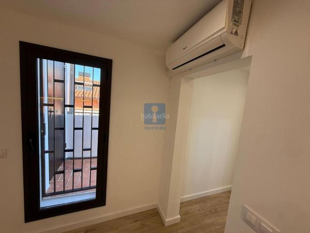 Ático en venta en Almeda, Cornellà De Llobregat