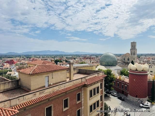 Ático en venta en Figueres