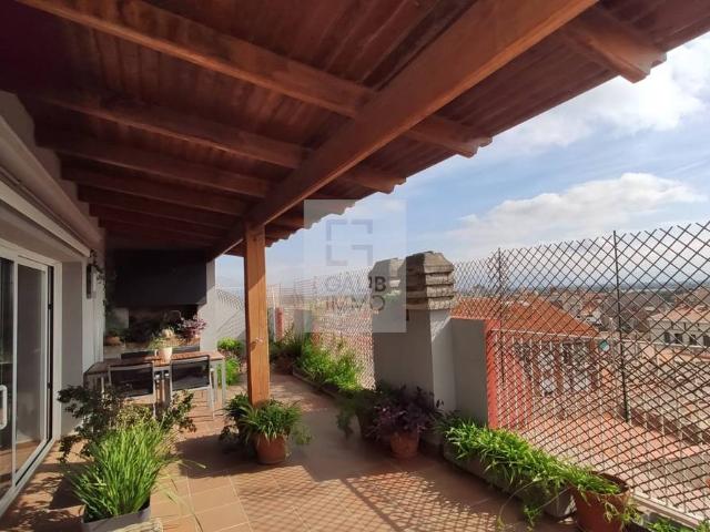 Ático en venta en Plaça de l'Ajuntament, Alt Empordà