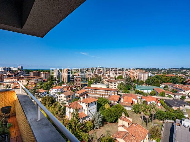 Ático en venta en Cimavilla, Gijón