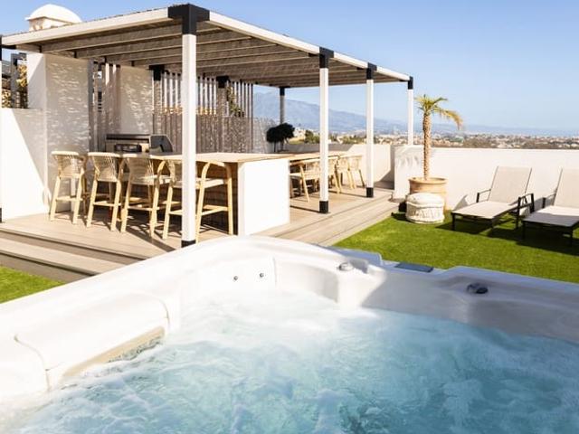 Ático en venta en Bel-Air, Costa del Sol Occidental