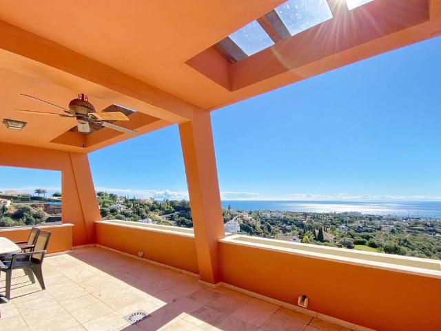 Ático en venta en Centro, Costa del Sol Occidental