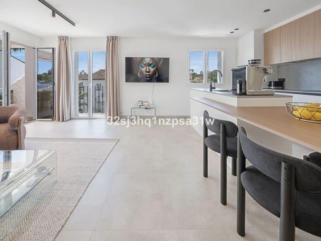 Ático en venta en Barriada Islas Canarias, Estepona
