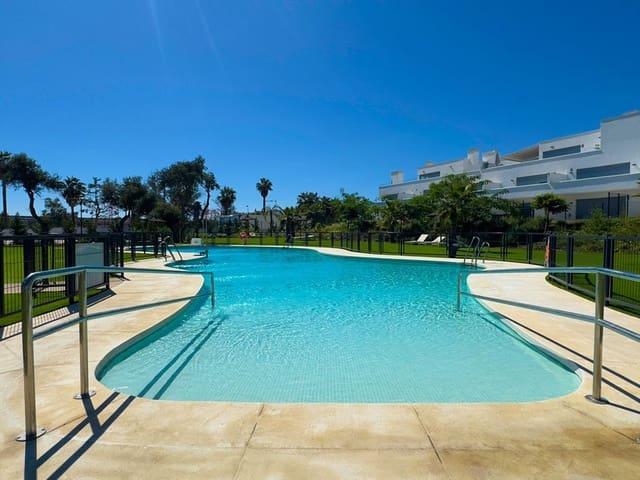 Ático en venta en Barriada Islas Canarias, Estepona