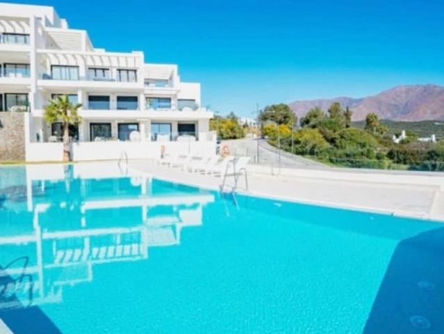 Ático en venta en Barriada Islas Canarias, Estepona