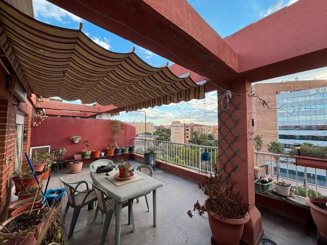 Ático en venta en Casco Antiguo - Santa Cruz - Ayuntamiento, l'Alacantí