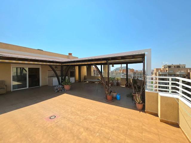 Ático en venta en Casco Antiguo - Santa Cruz - Ayuntamiento, l'Alacantí