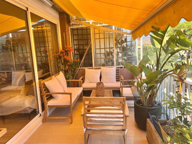 Ático en venta en Gavà, Àngela Roca