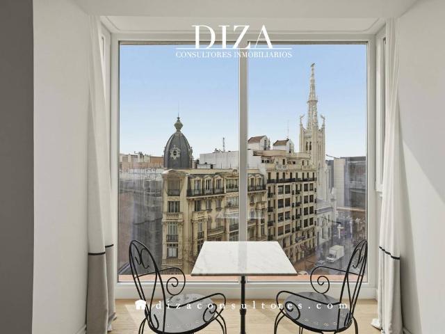 Ático en venta en Centro, Madrid
