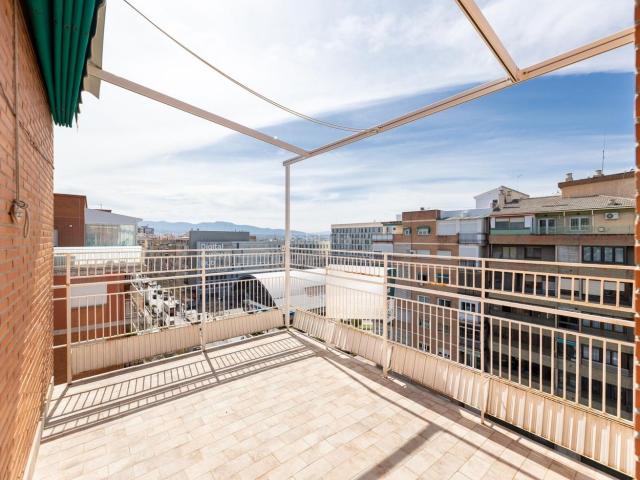 Ático en venta en Centro, Comarca de la Vega de Granada