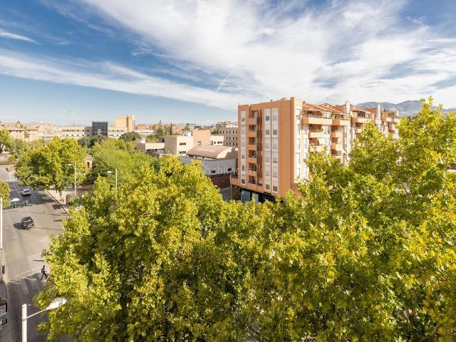Ático en venta en Centro, Comarca de la Vega de Granada