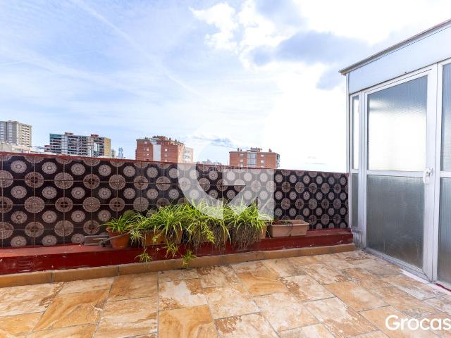 Ático en venta en Districte IV, Barcelonès