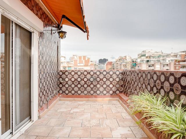 Ático en venta en Districte V, Barcelonès