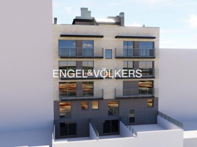 Ático en venta en Districte III, Barcelonès