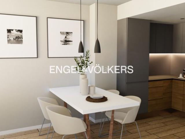 Ático en venta en Districte III, Barcelonès