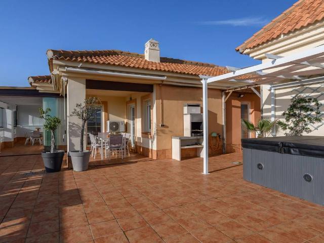 Ático en venta en Costa Occidental, Andalucía