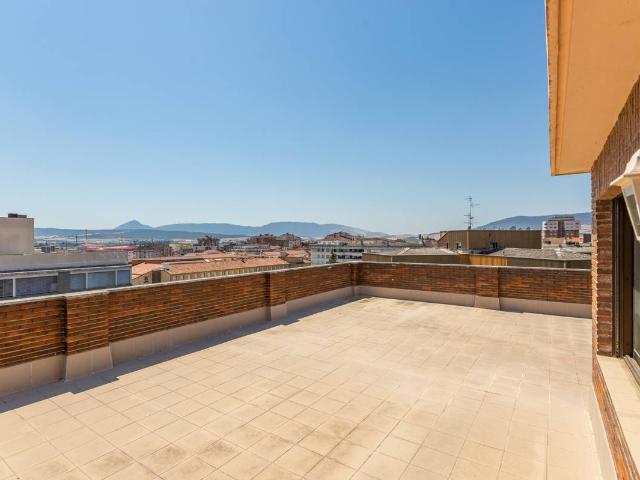 Ático en venta en Casco Antiguo, Iruñerria