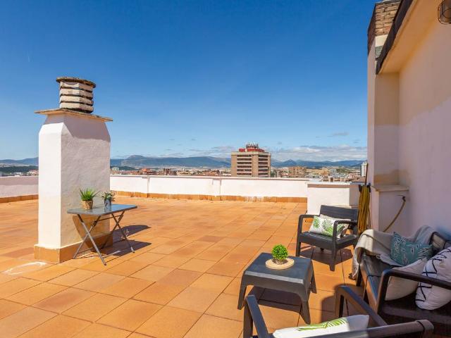 Ático en venta en Casco Antiguo, Iruñerria