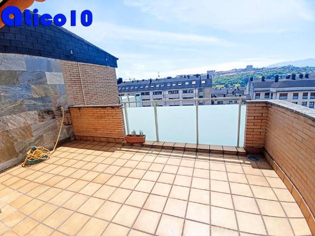 Ático en venta en Oviedo, Casco Antiguo