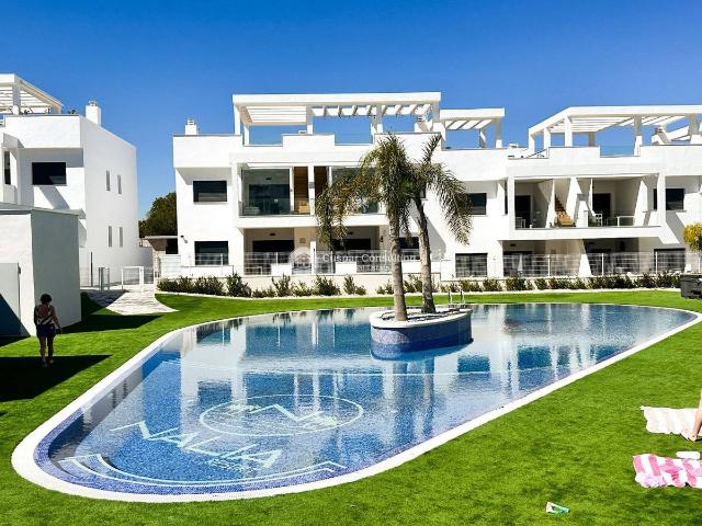 Ático en venta en Obispo Rocamora, el Baix Segura / La Vega Baja