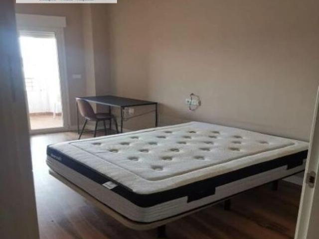Piso en venta en La Gineta, Castilla-La Mancha