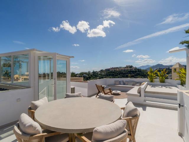 Ático en venta en Benahavís, Val de Guadalmina