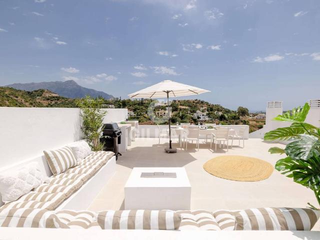 Ático en venta en Benahavís, Val de Guadalmina