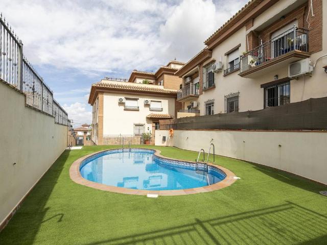 Ático en venta en La Zubia, Granada