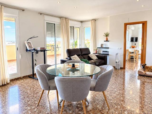 Ático en venta en l'Alcúdia, València / Valencia