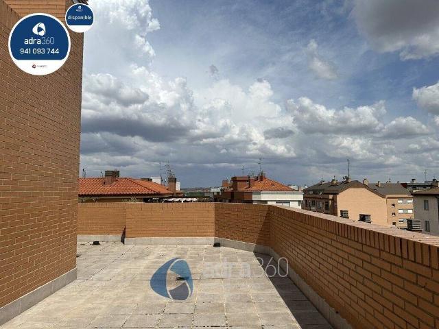 Ático en venta en Villapatro, Lardero