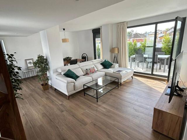 Ático en venta en Tomares, Andalucía