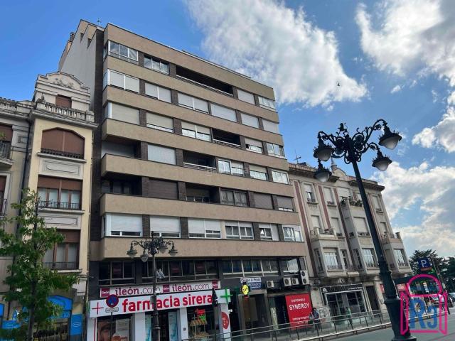 Ático en venta en Centro, León