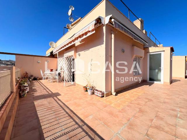 Ático en venta en Districte 1, Barcelonès