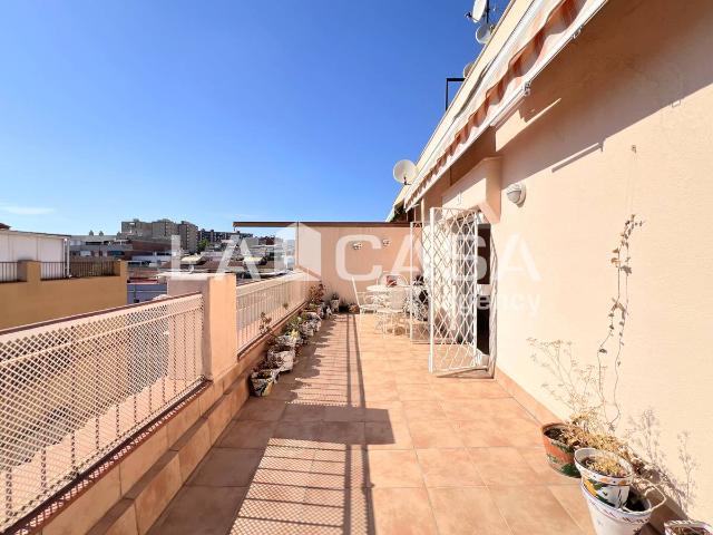 Ático en venta en Districte 1, Barcelonès