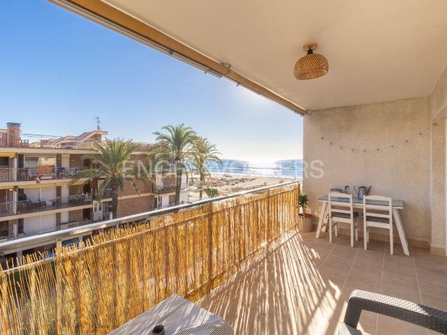 Ático en venta en Castelldefels, Centre