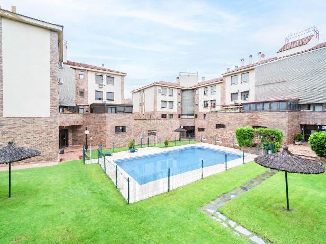 Ático en venta en Majadahonda, Madrid