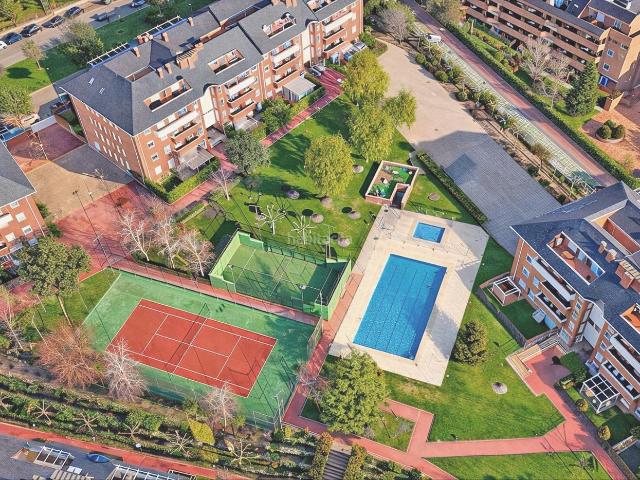 Ático en venta en Majadahonda, Madrid