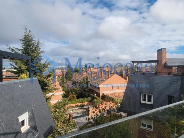 Ático en venta en Majadahonda, Madrid