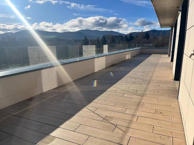 Ático en venta en Zabalgunea/Ensanche, Gasteizko kuadrilla