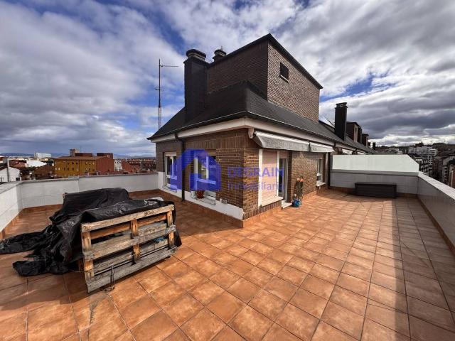 Ático en venta en Oviedo, Casco Antiguo