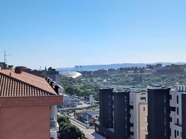 Ático en venta en Correos, Santander