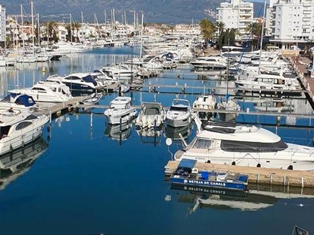 Ático en venta en Empuriabrava